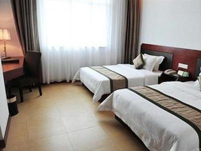 شنزهن هیگرت بوسینز هتل