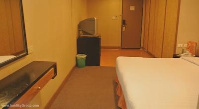 یونیکو اکسپرس سوخومویت