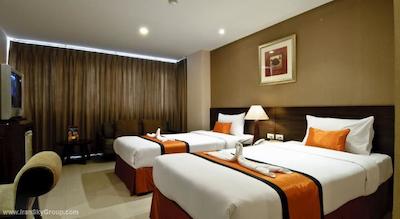 یونیکو اکسپرس سوخومویت