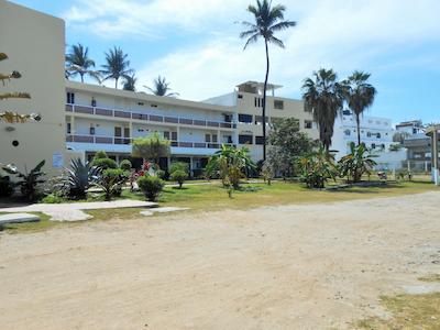 هتل لاز جاکارانداز