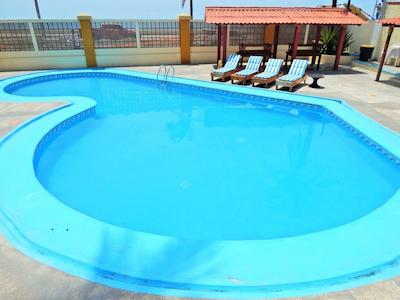 هتل لاز جاکارانداز