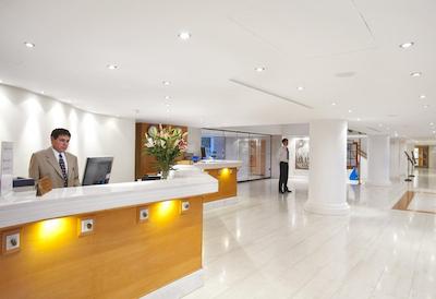 لویز لدرا بیچ هتل