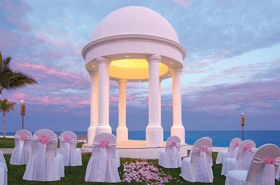 دریمز لز کابز سویتز گولف ریزرت اند اسپا