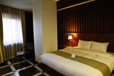 هتل دما میئونگدنگ