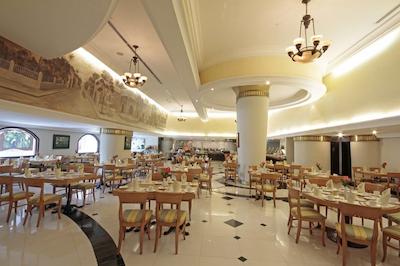 اینترکنتیننتال پرسیدنت مریدا