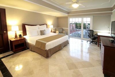 اینترکنتیننتال پرسیدنت مریدا