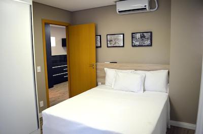 ویل سلستین کندو هتل ا اونتز