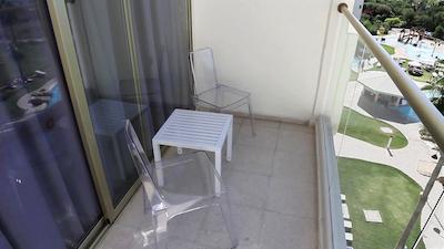 لئوناردو لاورا بیچ اند اسپلاش ریزرت