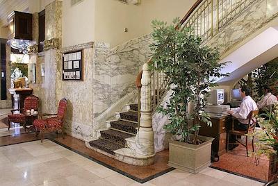 کاستلار هتل اند اسپا