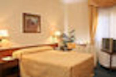 کاستلار هتل اند اسپا