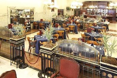 کاستلار هتل اند اسپا