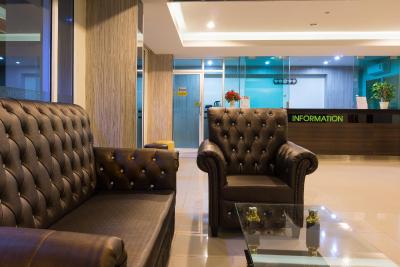 ان آر سی رزیدنس سووارنابومی