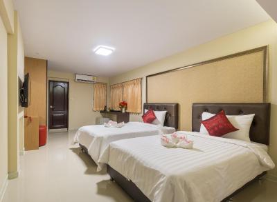 ان آر سی رزیدنس سووارنابومی