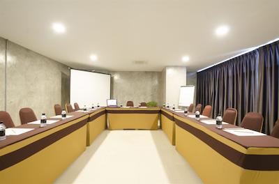 د ریچ بوتیک