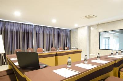 د ریچ بوتیک