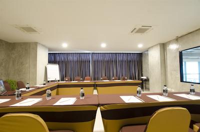 د ریچ بوتیک