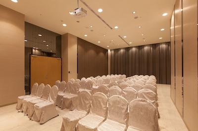 ف هتل چیهپن