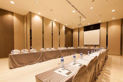 ف هتل چیهپن