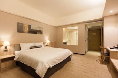 ف هتل چیهپن