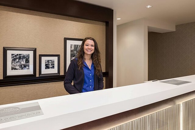Hampton Inn and Suites Rosemont Chicago O’Hare