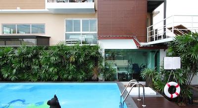 ایستین ایزی سیام پیمان بانکوک