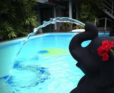 ایستین ایزی سیام پیمان بانکوک