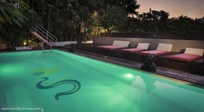 ایستین ایزی سیام پیمان بانکوک