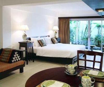 ایستین ایزی سیام پیمان بانکوک