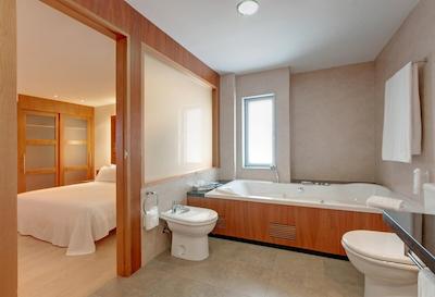 تریپ والنشیا ازافاتا