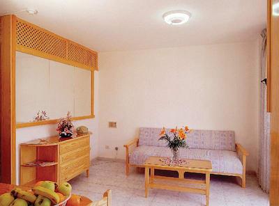 اپارتامنتز تنریف وینگ