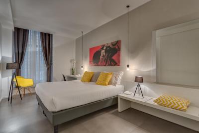 ناونا دیتر هتل