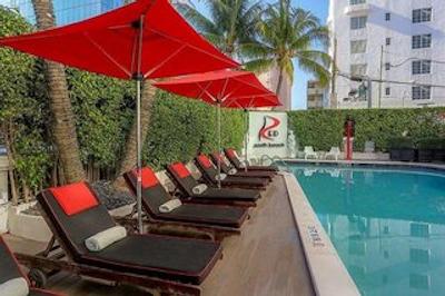 رد اسود بیچ