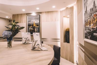 ادلفی سوئیتس سوخومویت بای کامپس هاسپیتالیتی