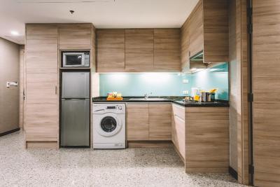 ادلفی سوئیتس سوخومویت بای کامپس هاسپیتالیتی