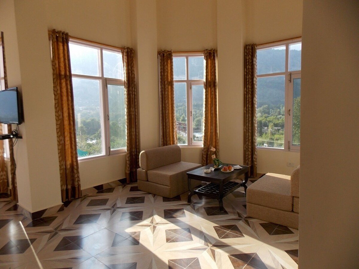 اسنو توچ ریزرت