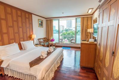 نیو سیام ریورسید