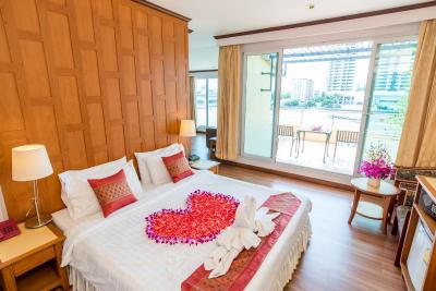 نیو سیام ریورسید