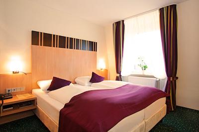 فاورد هتل هانسا