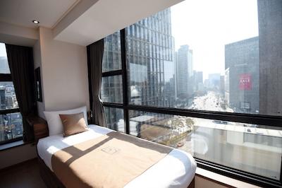 57 میئونگدنگ هستل