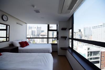 57 میئونگدنگ هستل