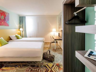 ایبیز استیلز اسپیر