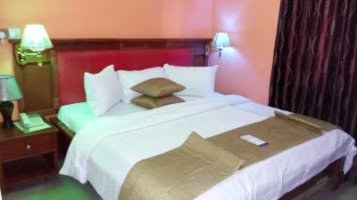 دفینیت دستینی هتل