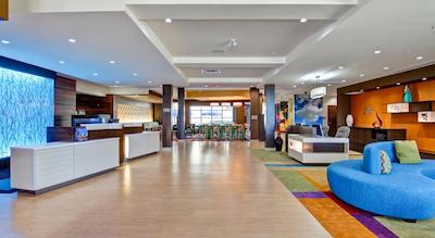 فیرفیلد این اند سویتز کاملوپز