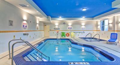 فیرفیلد این اند سویتز کاملوپز