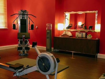 د ترافالگار است جامز لندن کوریو کالکشن بای هیلتون