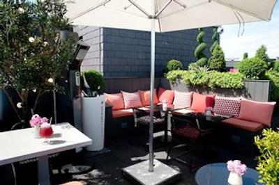 د ترافالگار است جامز لندن کوریو کالکشن بای هیلتون