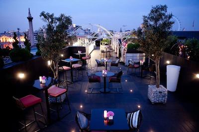 د ترافالگار است جامز لندن کوریو کالکشن بای هیلتون