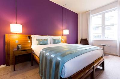 د ترافالگار است جامز لندن کوریو کالکشن بای هیلتون