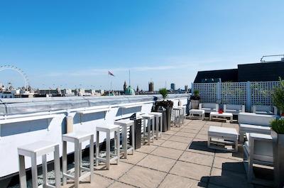 د ترافالگار است جامز لندن کوریو کالکشن بای هیلتون