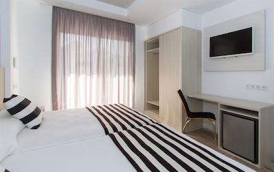 هتل سُرا داورادا